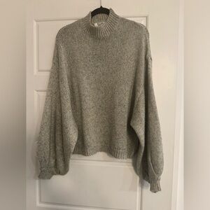BB Dakota sweater